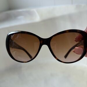 Tory Burch glasses